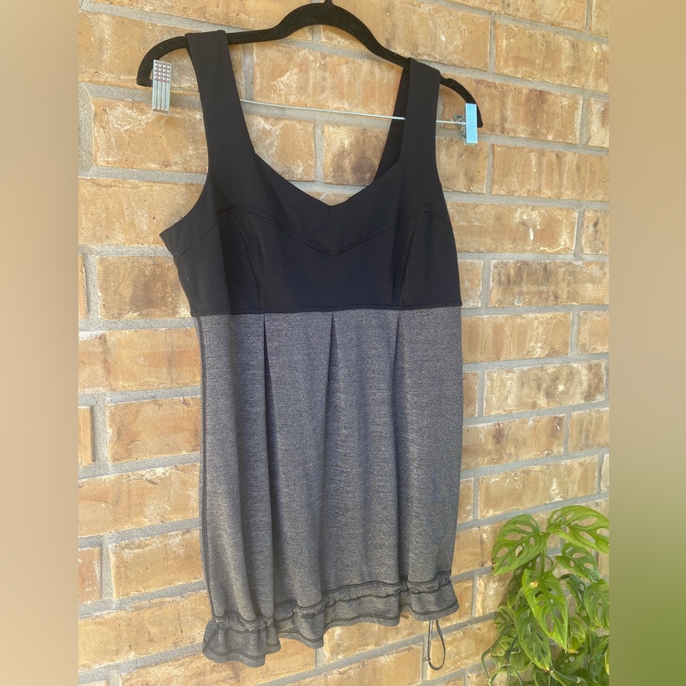 Lululemon Run: Tame Me Tank Top  Black Size 8 - Picture 5 of 8